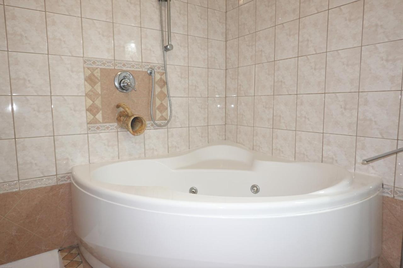 דירות ליבורנו Casa Mille Baci Con Parcheggio מראה חיצוני תמונה